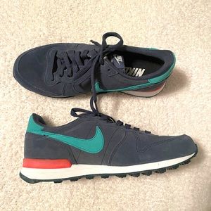 Nike Internationalist